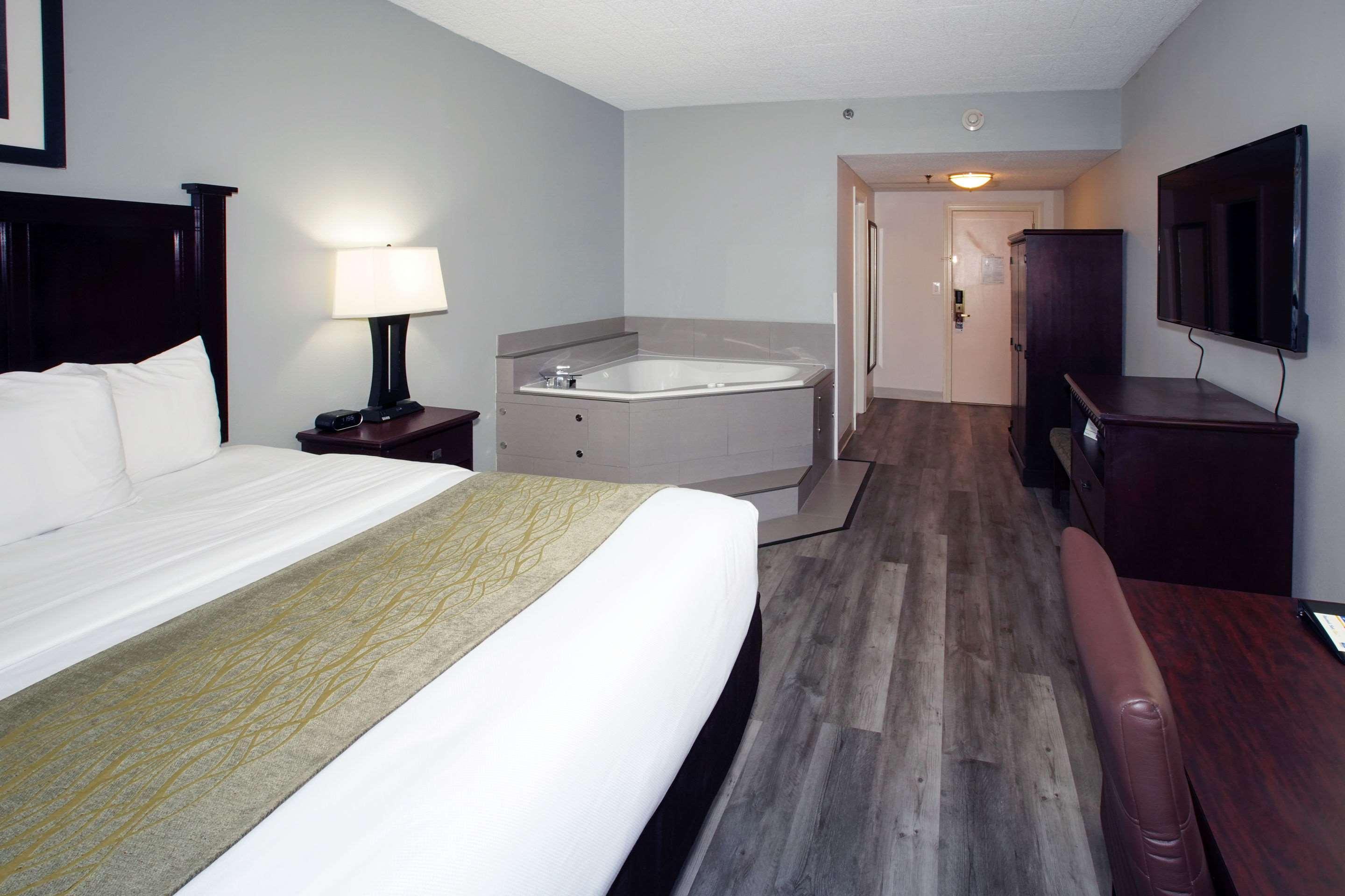 Best Western Paramus Hotel & Suites Екстериор снимка